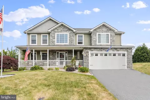 2406 Somerset Rd, Chambersburg, PA 17202