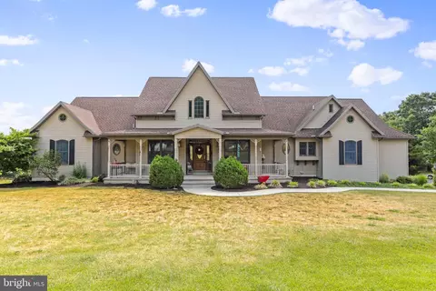 10276 Knob Rd, Mercersburg, PA 17236