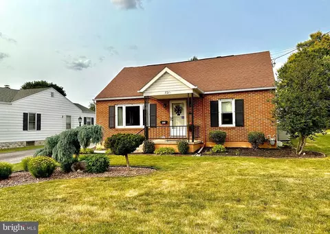 721 Stanley Ave, Chambersburg, PA 17201