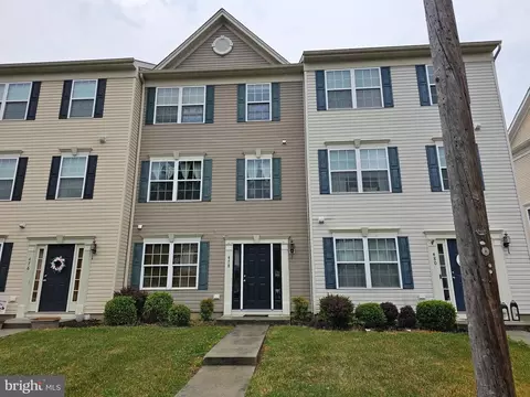 478 S Carlisle St, Greencastle, PA 17225