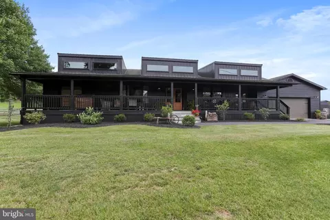 4289 Jacks Mill Rd, Chambersburg, PA 17202
