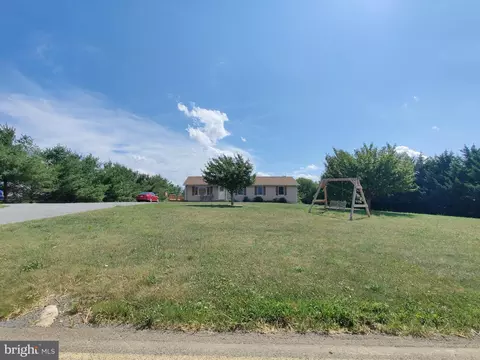 642 Milnor Rd, Greencastle, PA 17225