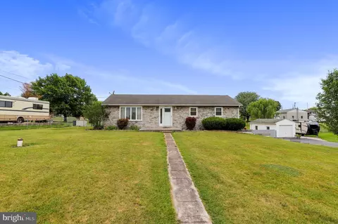 10601 Scenic View Dr, Greencastle, PA 17225