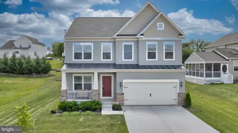503 Evangeline Dr, Waynesboro, PA 17268