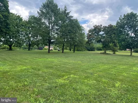0 Town Dr, Saint Thomas, PA 17252