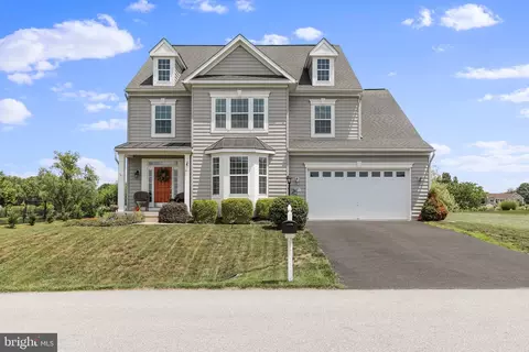 1175 Dallas Dr, Greencastle, PA 17225
