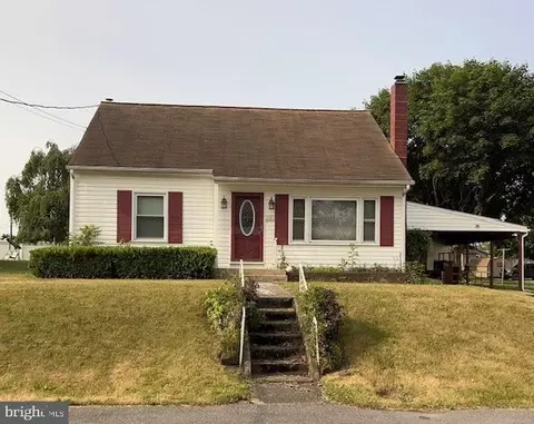 10 Howard Ave, Shippensburg, PA 17257