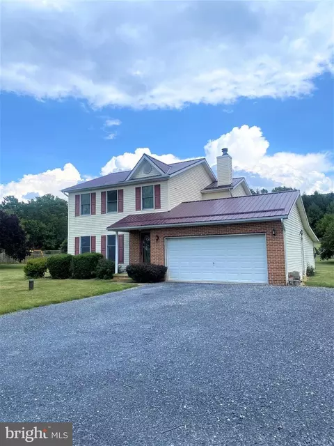6834 Slabtown Rd, Waynesboro, PA 17268