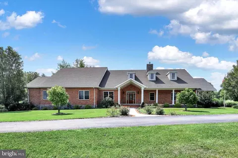 5434 Rice Rd, Chambersburg, PA 17202