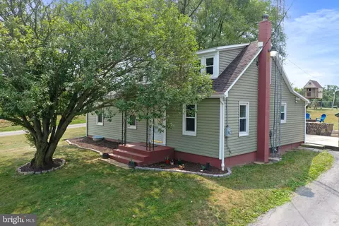 3758 Coseytown Rd, Greencastle, PA 17225