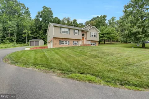 10833 Knob Rd #2, Mercersburg, PA 17236