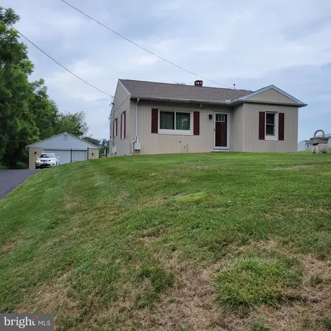 10617 Wayne Hwy, Waynesboro, PA 17268