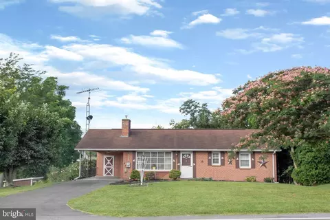 12292 Buchanan Trail West W, Mercersburg, PA 17236