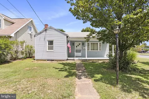 591 Stanley Ave, Chambersburg, PA 17201