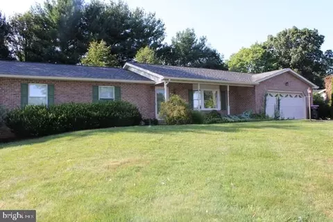 11486 Old Forge Rd, Waynesboro, PA 17268