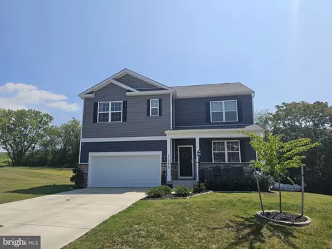 11090 Cross Fields Dr, Waynesboro, PA 17268