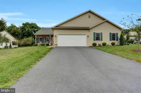 3285 Portrait Way, Chambersburg, PA 17202
