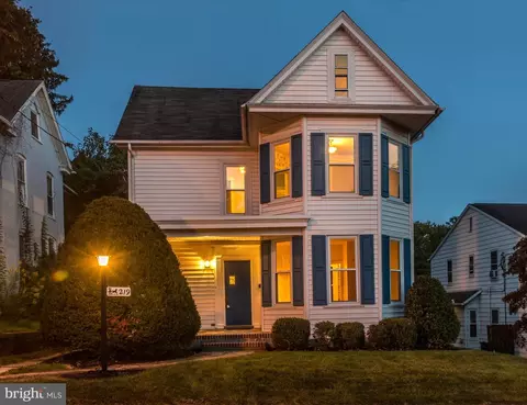 219 Broad St S, Waynesboro, PA 17268