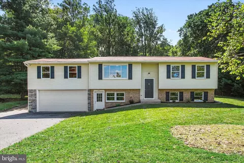10412 Old Forge Rd, Waynesboro, PA 17268