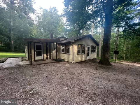 11850 Lower Horse Valley Rd, Orrstown, PA 17244