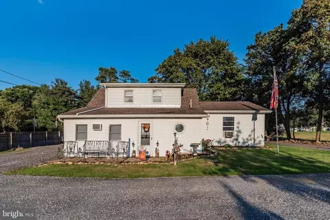 1334 Mary Ave, Shippensburg, PA 17257