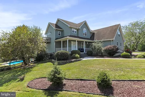 11726 Melrose Ave, Greencastle, PA 17225