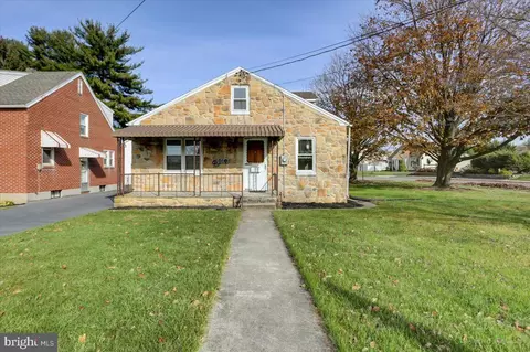 357 Cumberland Ave, Chambersburg, PA 17201