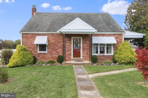 13290 Gates Ln S #2, Waynesboro, PA 17268