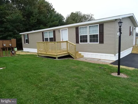 10655 Bailey Springs Ln #8, Waynesboro, PA 17268