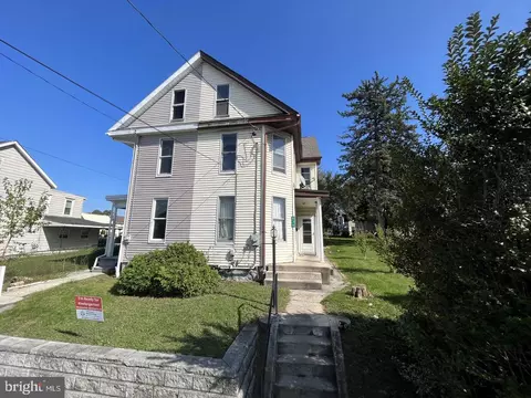 636 S Second St, Chambersburg, PA 17201