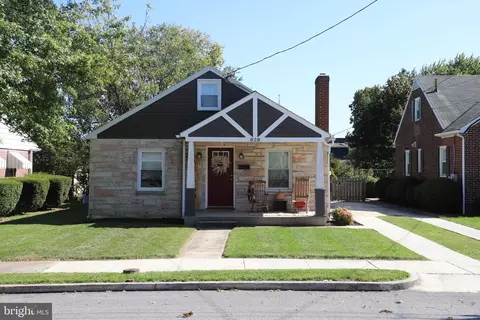 828 Blanchard Ave, Chambersburg, PA 17201