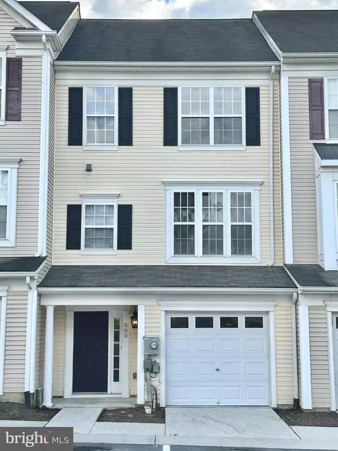 580 S Carlisle St, Greencastle, PA 17225