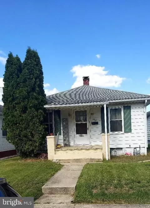 347 E Mckinley St, Chambersburg, PA 17201