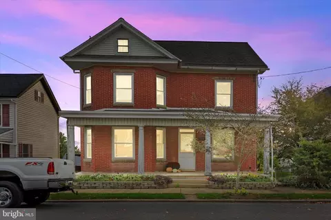 545 Center St, Chambersburg, PA 17201