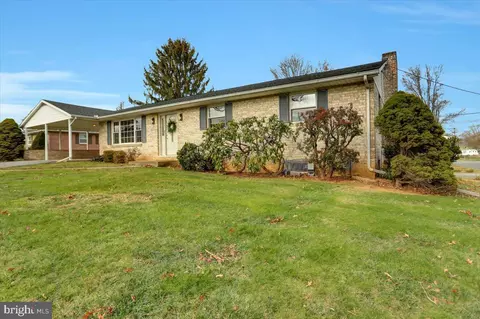 177 Harvest Ln, Chambersburg, PA 17202