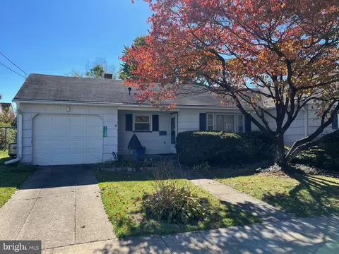 1120 S Fourth St, Chambersburg, PA 17201