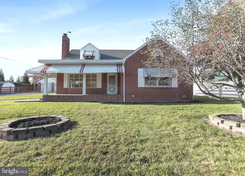 11609 Orchard Rd, Waynesboro, PA 17268