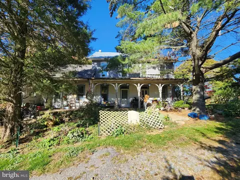 1555 Mount Pleasant Rd, Fayetteville, PA 17222