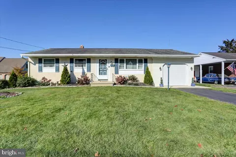 7319 Slabtown Rd, Waynesboro, PA 17268