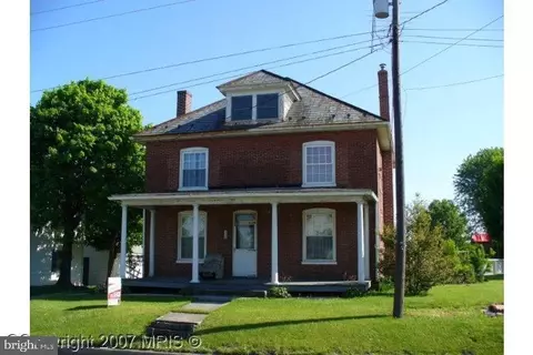 450 Buchanan Trail West W, Greencastle, PA 17225