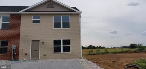 149 Delano Dr, Chambersburg, PA 17201