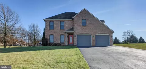 126 Stony Point Ave, Shippensburg, PA 17257
