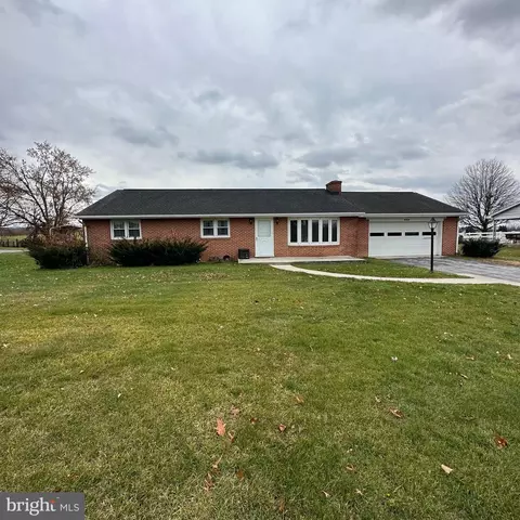 2360 Scotland Rd, Chambersburg, PA 17201