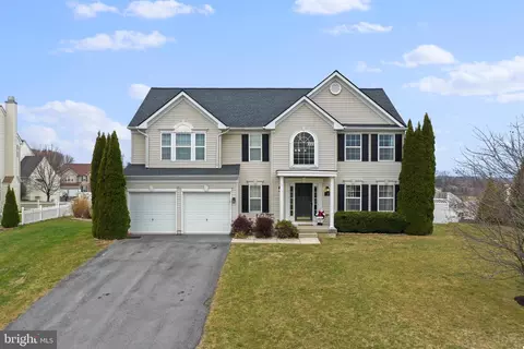 67 Bridle Hill Ct, Chambersburg, PA 17202