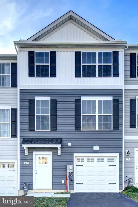 12459 Jackson Ave #5, Waynesboro, PA 17268