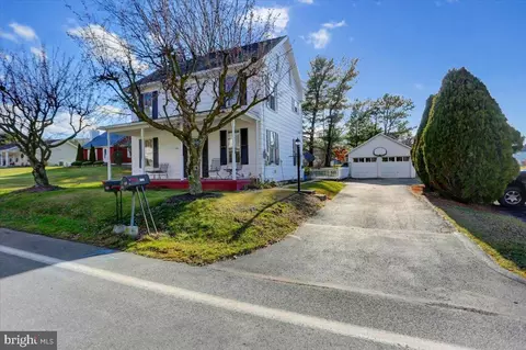 316 Park St, Mont Alto, PA 17237