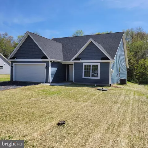 12430 Main St, Fort Loudon, PA 17224