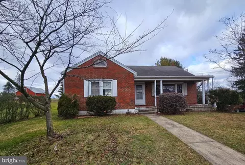 11953 Scott Rd, Waynesboro, PA 17268