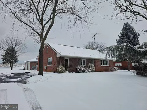 5241 Molly Pitcher Hwy, Chambersburg, PA 17202