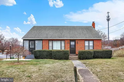 11966 Buchanan Trl W, Mercersburg, PA 17236
